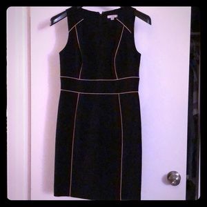 ANN TAYLOR LOFT Black dress beige piping size 6